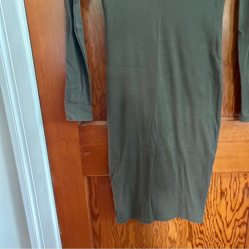 Forever 21 | Ribbed Dress - Picture 5 of 6